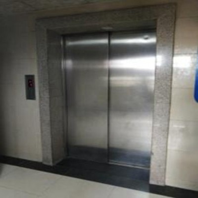 长兴县回收自动扶梯长兴区域各种电梯拆除回收